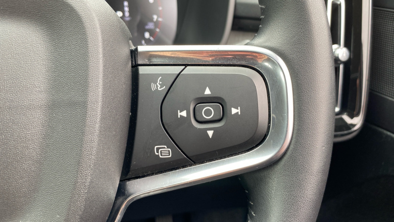 Volvo Xc40 1.5 T3 [163] Inscription Pro 5dr Geartronic Petrol Estate